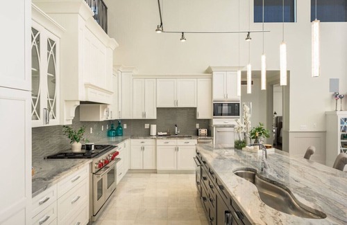 River North Art District Apartment | Ultra Luxury Loft I Fireplace I Rooftop I RiNo