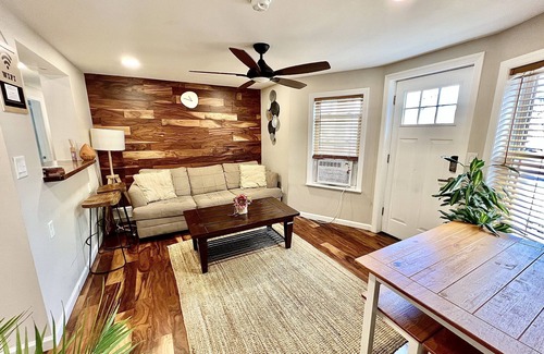 Cape May - Wildwood Apartment | Ultra Modern 3 BR Apt - 5 min walk to the Beach!