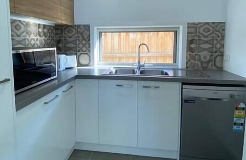 Mount Duneed House | Ultra modern Unity Retreat