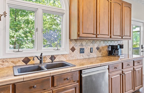 Eclectic House | Ultra spacious 5-bedroom waterfront home with 2 private docks, Sleeps 16!