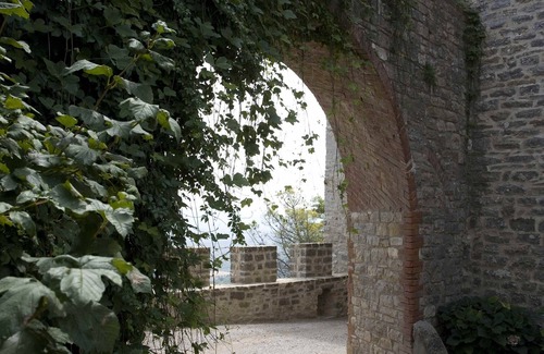 Montegiove Apartment | Umbria -Charming apartment at Castello di Montegiove