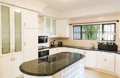 Umhlanga House | Umhlanga Villa with Stunning Sea Views.