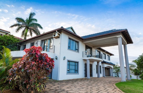 Umhlanga House | Umhlanga Villa with Stunning Sea Views.