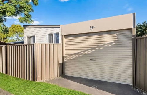 Umina Beach House | Umina Myrtle Bungalow Sleeping 4 Guests