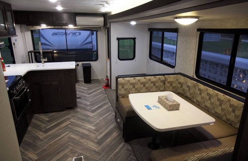 Yomitan House | UMIZORA RESORT UMINOIE