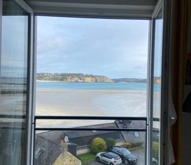 Crozon Apartment | Un Balcon sur la Mer