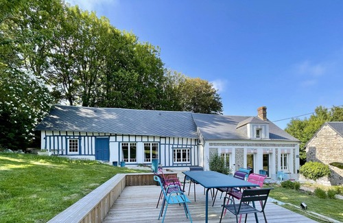 Saint-Martin-aux-Buneaux House | Un bar de Pêcheurs Transformé en Maison Déco