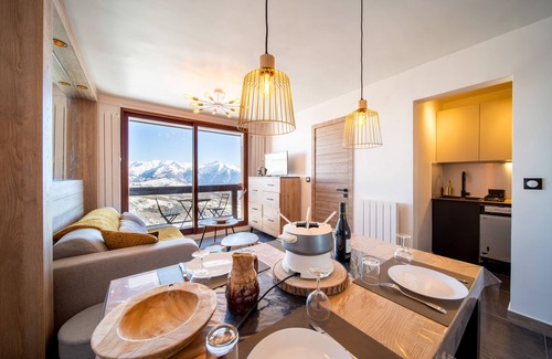 Villarembert Apartment | UN Cocon AU Dessus DES Nuages Appart Standing Skis aux Pieds