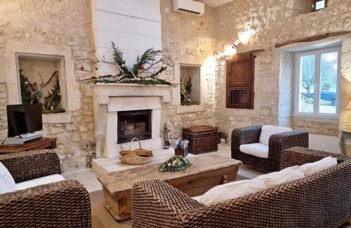 Roullet-Saint-Estephe House | Un gîte en Charente, gîte 4 étoiles