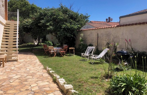 La Cotiniere House | Un Jardin à la Plage à Oléron. 4 Personnes