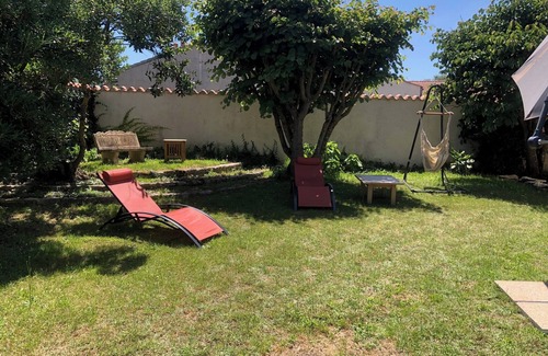 La Cotiniere House | Un Jardin à la Plage à Oléron. 4 Personnes