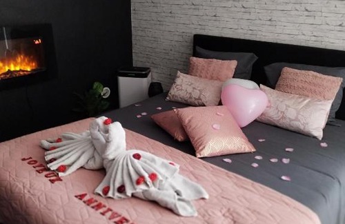 Bruay-sur-l'Escaut Bed & Breakfast | Un moment pour nous EI