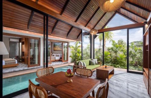 Mas Hotel | Unagi Mas Villa by Emana