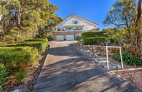 Nelson Bay House | Unbeatable Views of Port Stephens - Pacific Waters
