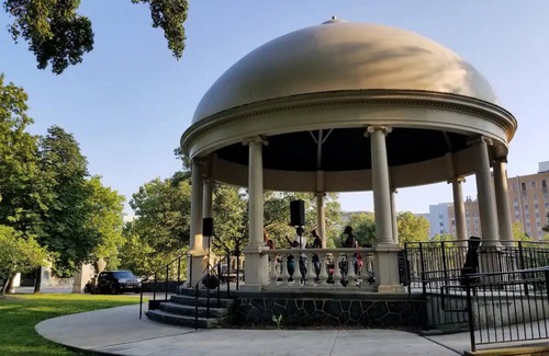 Wilmington House | Unbelievably Charming Tiny Homen