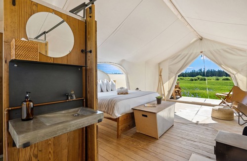 West Yellowstone Cabin | Under Canvas West Yellowstone