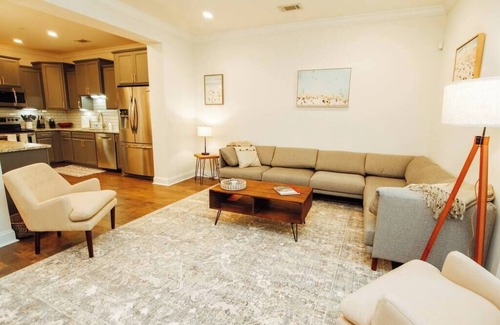 Epworth Acres House | UNDER NEW MANAGEMENT- Previously received all 5-star reviews!nFLETC TDY Accepted