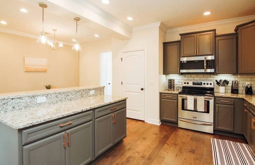 Epworth Acres House | UNDER NEW MANAGEMENT- Previously received all 5-star reviews!nFLETC TDY Accepted