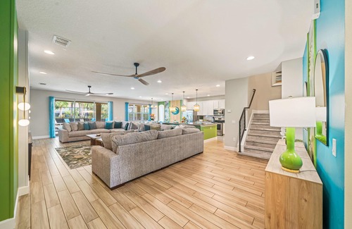 Loughman House | Under the Sea Bedroom, Tropical Game Room, Theater, Pool Table + Card Table: Key Lime Cove