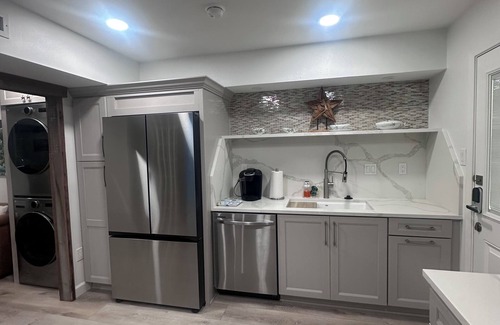 Del Mar House | Under the Sea Unit #1