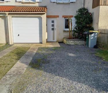 Saint-Sebastien-sur-Loire House | Une Parenthèse Enchantée