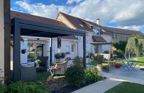 La Heuniere House | Une parenthèse fleurie