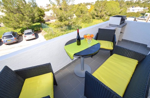 Vale de Centianes Apartment | Unforgettable holidays with sea view near the beach