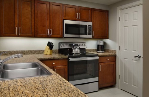 East Fort Lauderdale Resort | Unforgettable Family Fun at Marriott’s BeachPlace Towers- 2 Bedroom Villa