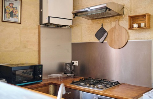 Saint-Michel - Nansouty - Saint-Genes Apartment | Unforgettable stay in Bordeaux heart