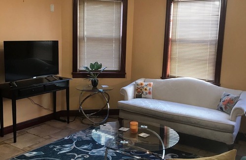 Niskayuna Apartment | Union College , GE, Ellis Hospital and Rivers Casino