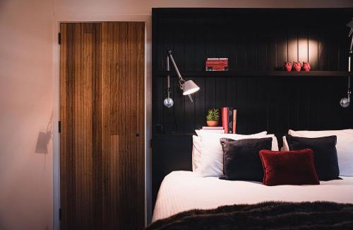 Castlemaine House | Union Street - Central Castlemaine Pad