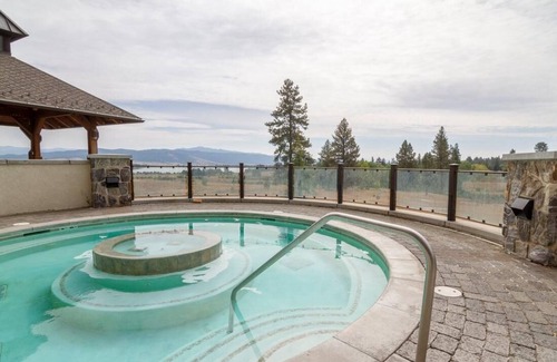 Tamarack Resort Condo | Unique 1 BR Condo in The Village|Fireplace|Balcony