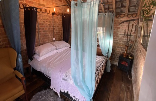Spilsby House | Unique 1800s Blacksmith’s Workshop