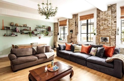 The Lane Apartment | Unique 1BD London apartment with Gallery Bed!