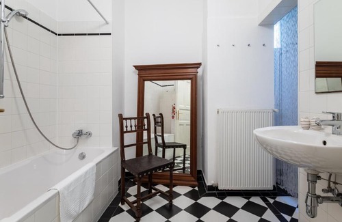 Mariahilf Apartment | Unique 1BR Oasis Near Subway by HM