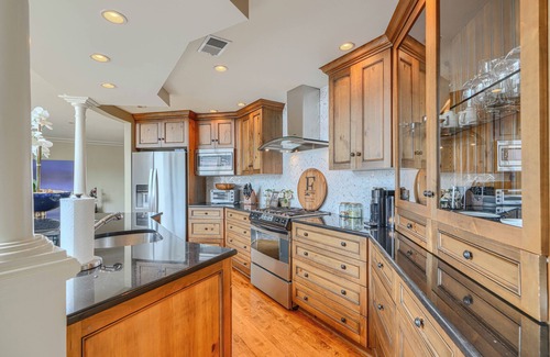 Historic District House | Unique 2-Bedroom Condo in Renovated Parish House