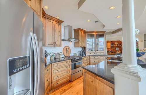 Historic District House | Unique 2-Bedroom Condo in Renovated Parish House