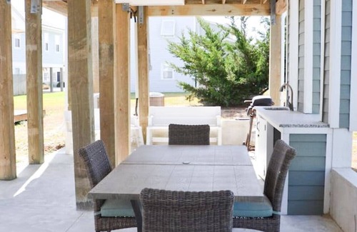 Atlantic Beach House | Unique 3BR Home with great views|Beach Access|