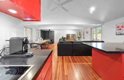 Bilpin House | Unique and secluded Poppy Cottage