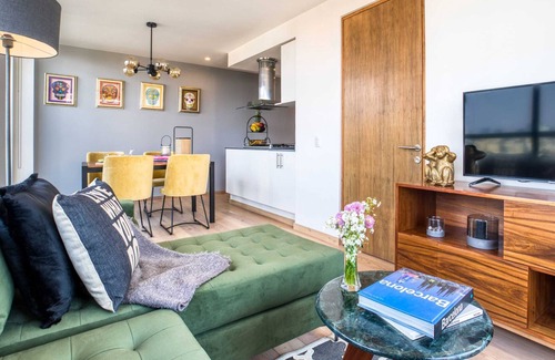 Miguel Hidalgo Apartment | Unique Apt w/Balcony+Views|Gym+Pool+Rooftop+Lounge
