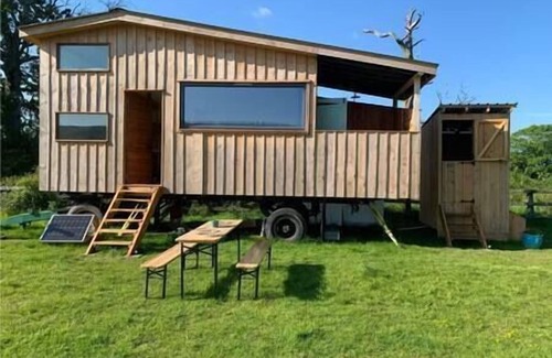 Graffham Cabin | Unique Cabin with breathtaking views, outdoor bath, and private field. Sleeps 4