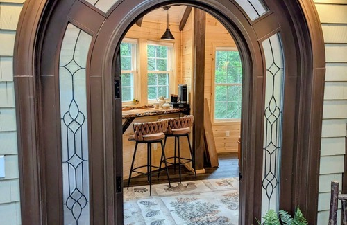 Hancock Cabin | Unique Cabin with Treehouse Suite. Hot Tub! Luxurious & Private near Bar Harbor