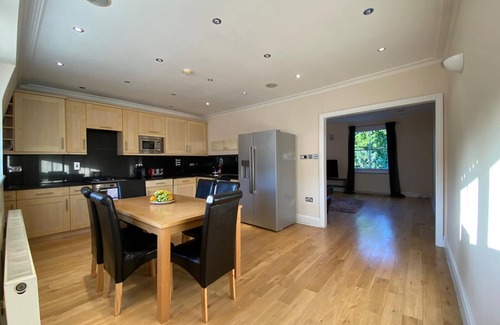 Chelsea Apartment | Unique Chelsea lift - 4 bed penthouse - by riverside opposite to Battersea