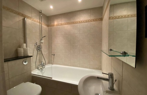 Chelsea Apartment | Unique Chelsea lift - 4 bed penthouse - by riverside opposite to Battersea