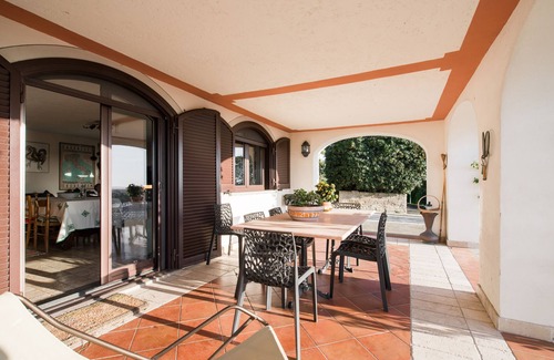 Mentana Villa | Unique Countryside Villa near Rome with Art, Charm and a Panoramic View