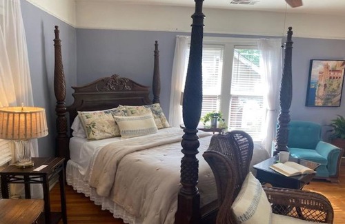 Downtown Little Rock Bed & Breakfast | Unique Downtown Getaway with Every Luxurious Amenity