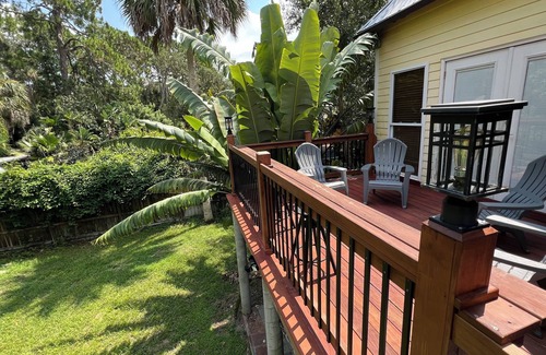 New Smyrna Beach House | Unique Furnished Tropical Lodge in New Smyrna Beach
