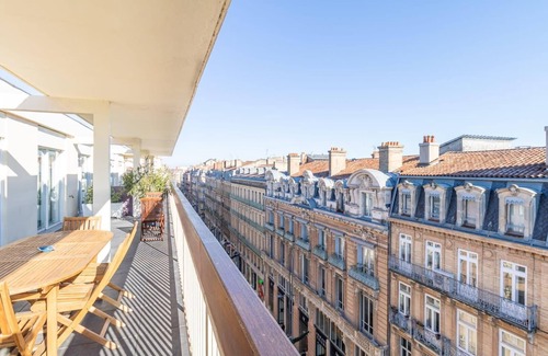 Toulouse City-Centre Apartment | Unique/Grand Penthouse in the heart of Toulouse