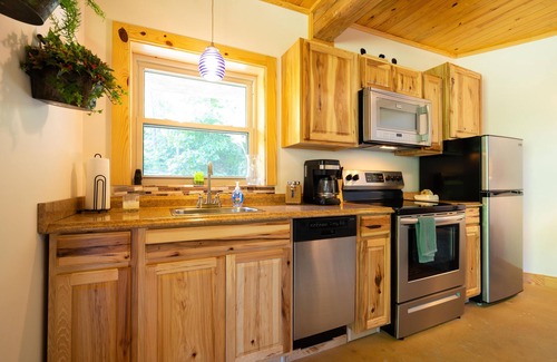 Wildwood House | Unique hand-carved cave house with an amazing view of Lookout Mountain.