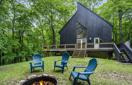 Birchwood Farms House | Unique home on picturesque, wooded private lot with firepit & furnished deck